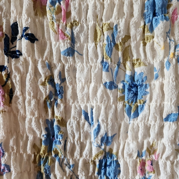 Monteau Floral Blouse - Picture 4 of 7